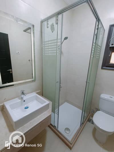 دوبلكس 3 غرف نوم للايجار في القاهرة الجديدة، القاهرة - duplex with garden for rent in address east new cairo