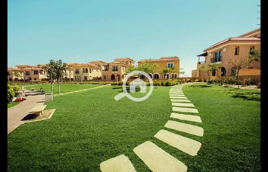 8 Twin Houses for sale in Hyde park. jpg