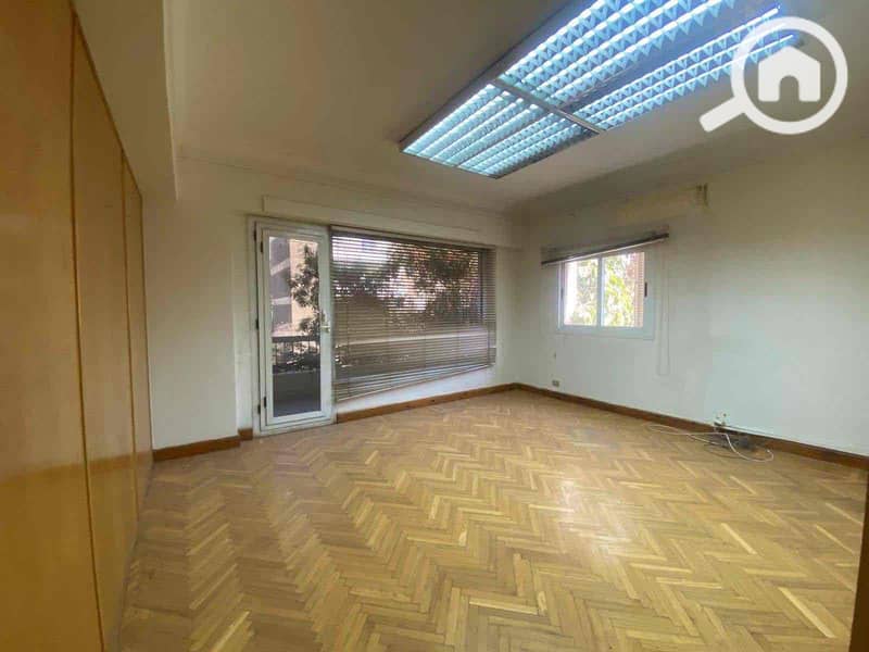 3 7e537616-6477-4cfe-b065-535c8ecf0c35. jpg