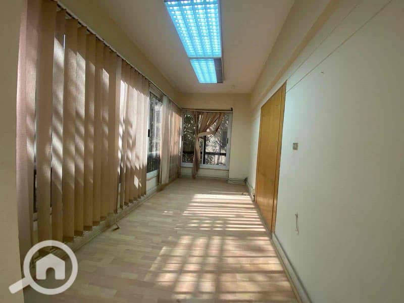 10 6c7dd006-cc70-4fbc-8cb8-e3562582cc9d. jpg