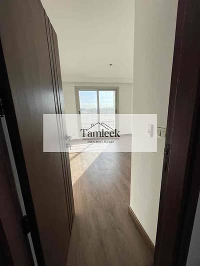 3 Bedroom Flat for Sale in 6th of October, Giza - 69411c3b-2f81-4c2f-a6f4-ef9a8fb9833c. jpg