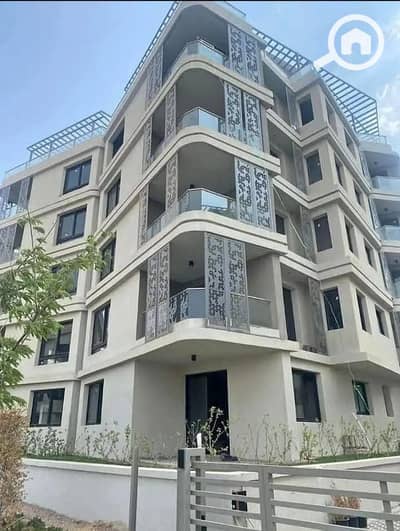 2 Bedroom Apartment for Sale in 6th of October, Giza - 528330762_122244475742168632_3474471911891649484_n. jpg