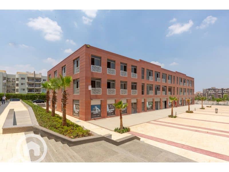 10 The Courtyard Dorra 10. jpg