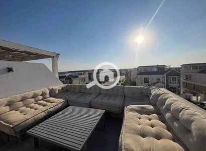 3 Bedroom Penthouse for Sale in 6th of October, Giza - 484318306_640207835375740_7319187685785058914_n. jpg