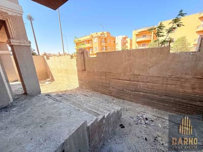 4 Bedroom Flat for Sale in 6th of October, Giza - IMG_1802. jpg