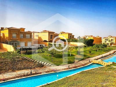 توين هاوس 5 غرف نوم للبيع في الشيخ زايد، الجيزة - Royal Meadows 2. jpg