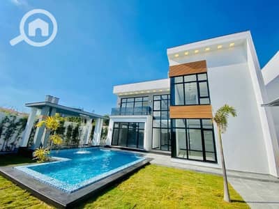5 Bedroom Villa for Sale in King Mariout, Alexandria - فيلا فاخره للبيع في كينج مريوط شارع محمد رشيد