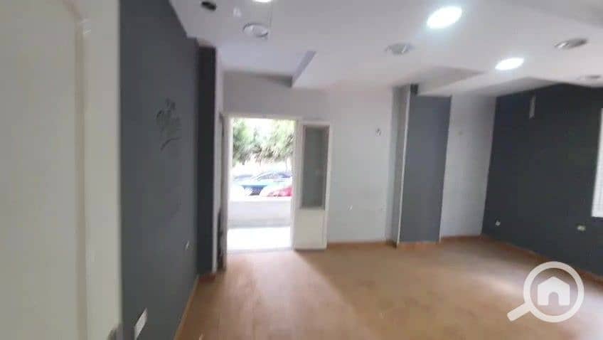 3 WhatsApp Video 2025-08-08 at 1.14. 03 AM_000061. jpg