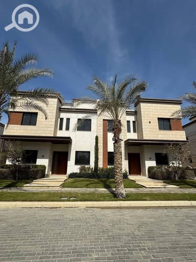 4 Bedroom Townhouse for Sale in New Cairo, Cairo - 489870755_2138977559895088_4079903376667318388_n. jpg