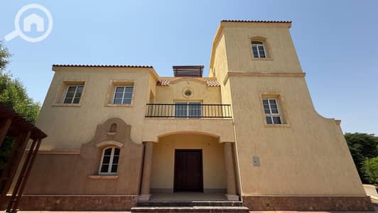 4 Bedroom Villa for Sale in Madinaty, Cairo - villa. jpeg