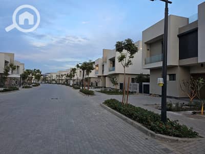 توين هاوس 4 غرف نوم للبيع في مدينة الشروق، القاهرة - 0ca05712-9141-44bf-a541-45608e1e1c24. jpeg