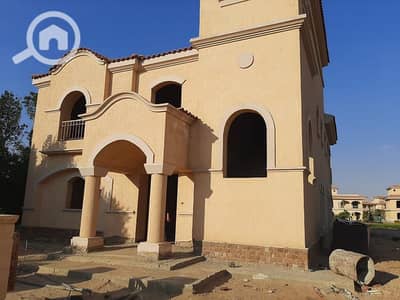 4 Bedroom Villa for Sale in Madinaty, Cairo - 106270379_744503943008524_858534740857794399_n. jpg