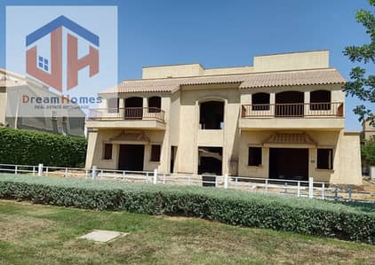 فیلا 5 غرف نوم للبيع في مدينتي، القاهرة - فيلا فيو البحيرات والجولف بسعر تجارى بمدينتى Villa for Sale in Madinty