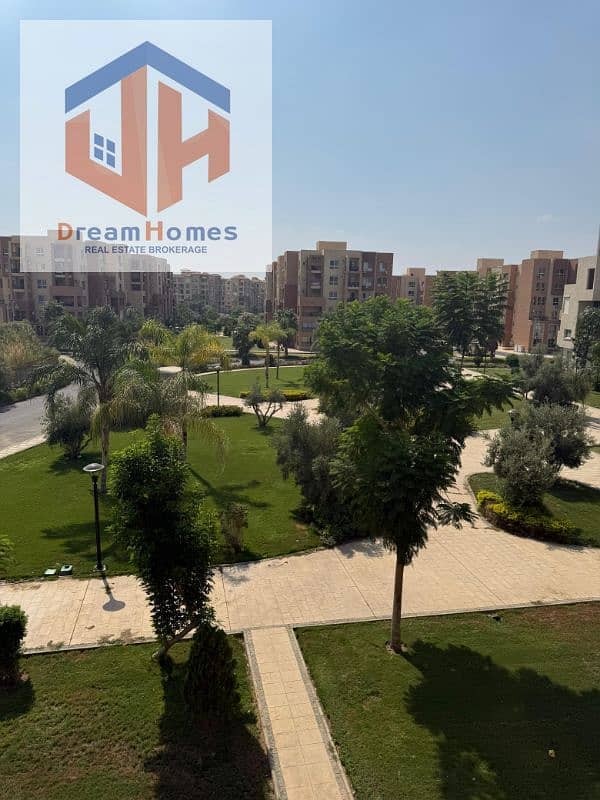 للبيع بمدينتي شقه 245متر فيو وايد جاردن بمقدم وأقساط واستلام فورى