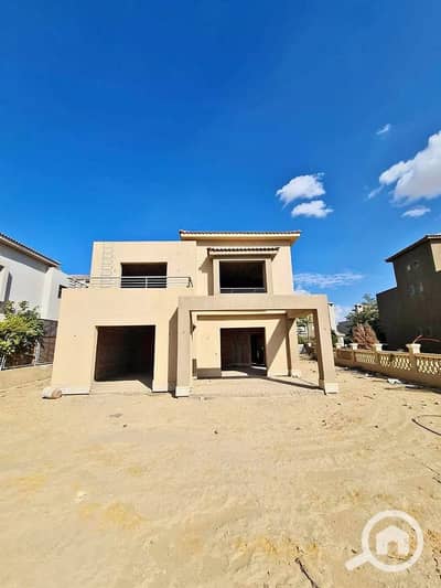 4 Bedroom Villa for Sale in 6th of October, Giza - 481029175_608050565271170_5382939317239639949_n. jpg