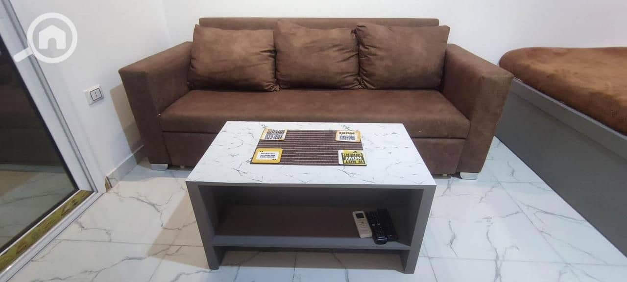 7 Living area. jpg