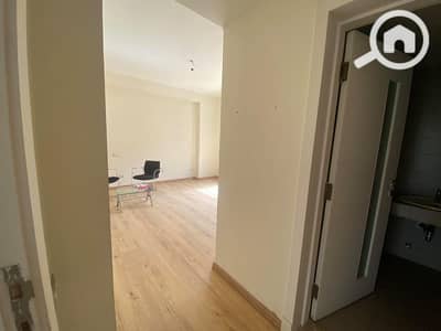 2 Bedroom Flat for Sale in 6th of October, Giza - 6fd968d4-cee7-4c9f-afcd-6812b26fe9b4. jpg
