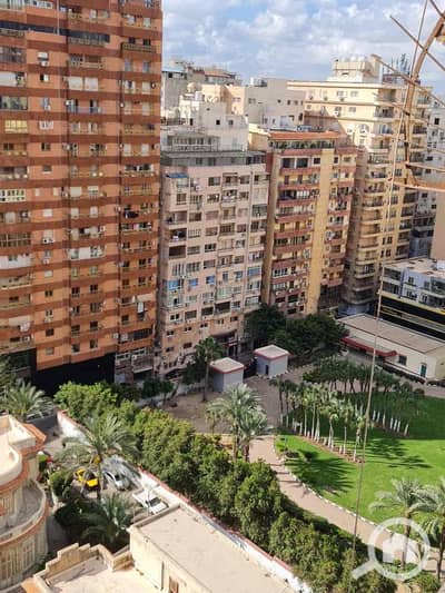 فلیٹ 4 غرف نوم للبيع في جليم، الإسكندرية - 65e122cc-2f0a-4c05-b1ba-5147603897db. jpg