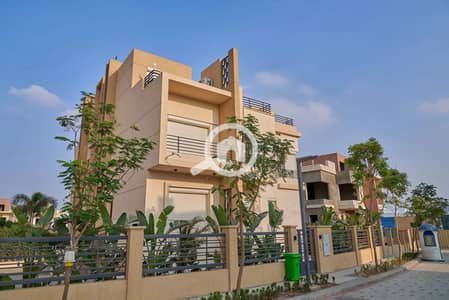 5 Bedroom Villa for Sale in Sheikh Zayed, Giza - DSC07108-scaled. jpg