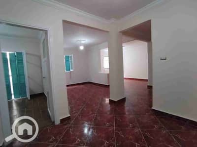 شقة 3 غرف نوم للايجار في رشدي، الإسكندرية - IMG-20250811-WA0018. jpg