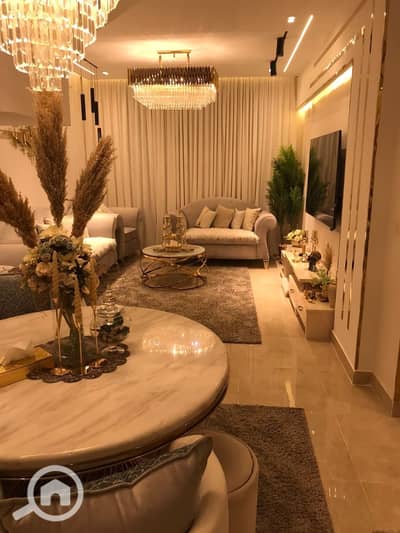 3 Bedroom Penthouse for Sale in New Cairo, Cairo - a8591004-1661-4d7e-a38c-861989121b60. jpeg