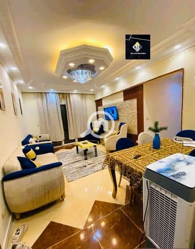 2 Bedroom Flat for Rent in Sheikh Zayed, Giza - شقه مفروشه للايجار السنوي مكيفه جاهزه علي السكن