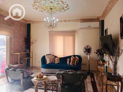 3 Bedroom Apartment for Rent in Sheikh Zayed, Giza - شقه للايجار مفروش بالحي التاسع علي الممشي السياحي مباشرة
