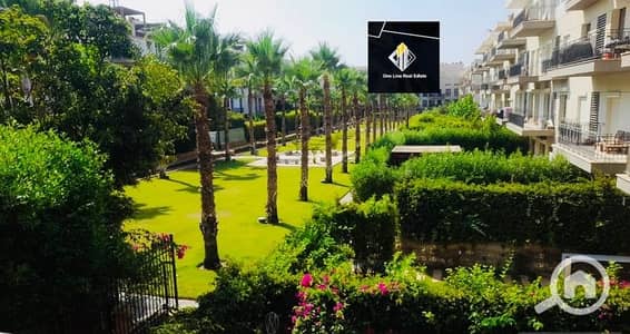 3 Bedroom Flat for Sale in Sheikh Zayed, Giza - شقه للبيع كورت يارد سوديك بيفرلي هيلز سعر ممتاز