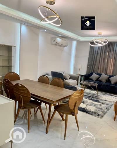 3 Bedroom Apartment for Rent in Sheikh Zayed, Giza - شقه للايجار فرش فندقي بالحي السابع الاسكان الحدائقي اول سكن