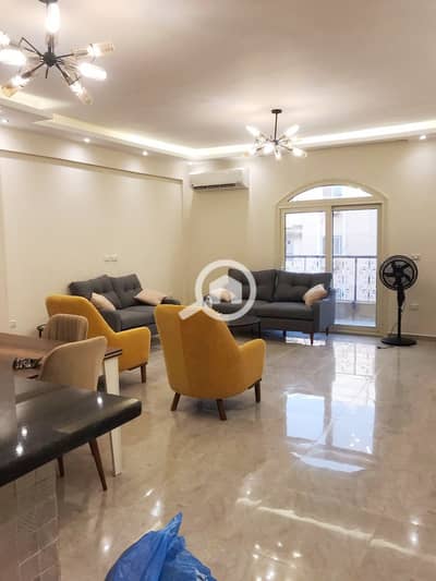 3 Bedroom Flat for Sale in New Cairo, Cairo - شقة رائعه تشطيب سوبر لوكس للبيع بكمبوند الزهوة التجمع الخامس