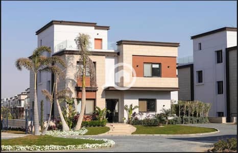 5 Bedroom Villa for Sale in New Cairo, Cairo - WhatsApp Image 2025-08-17 at 12.09. 18_0d98e648. jpg