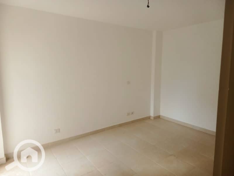 3 4edf698e-c596-4c15-8cc4-6612293e5bab. jpg