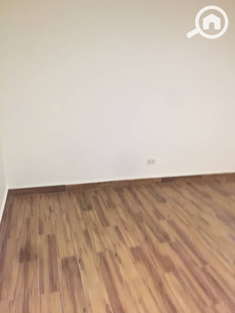 6 1000401248. jpg
