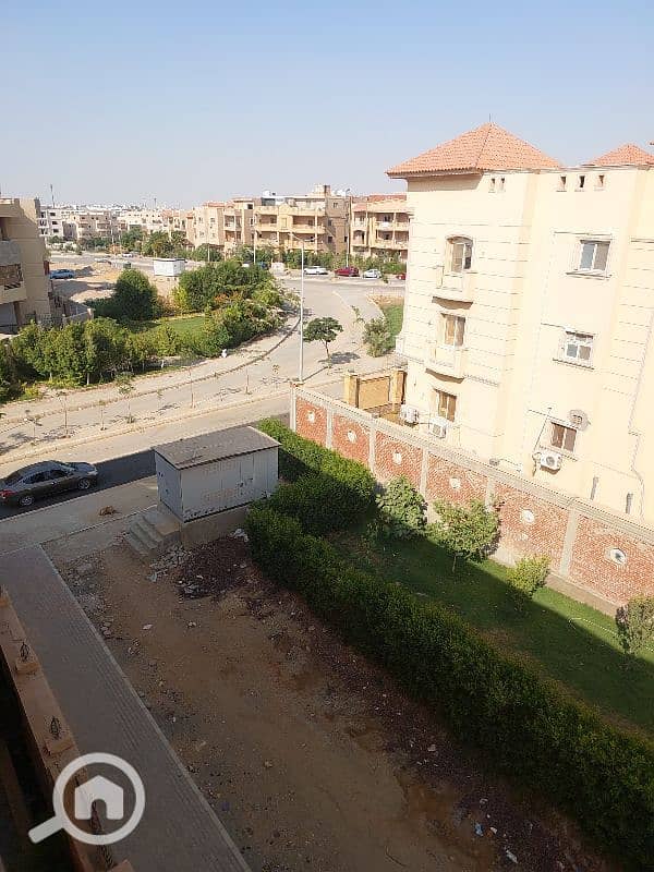 شقة 177م دقيقة من الجامعة البريطانية تقسيط