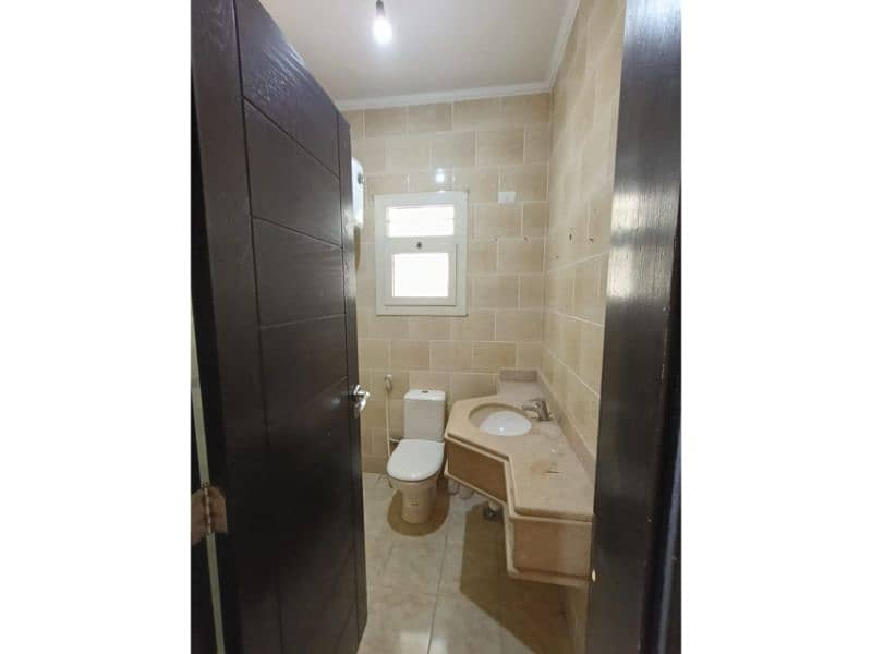7 9733770b-bed2-4c90-9143-dbb98c6be763. jfif. jpg