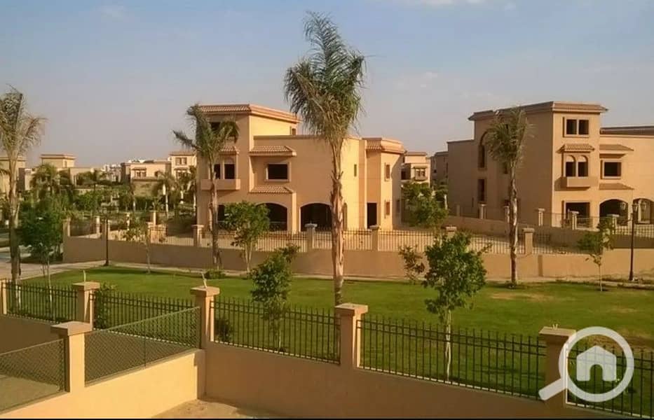 8 تاون-هاوس-للبيع-بمساحة-350-متر-في-ريحانه-2. jpg