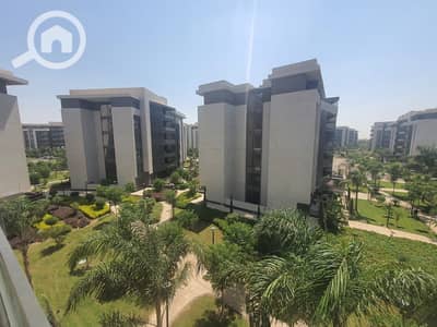 شقة 3 غرف نوم للايجار في مدينتي، القاهرة - 7dd0048c-74e5-4407-91d0-68371a0cbf9a. jpeg