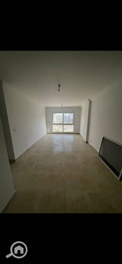 3 Bedroom Flat for Sale in Madinaty, Cairo - cde5e650-2865-4672-9407-f750008df249. jpeg