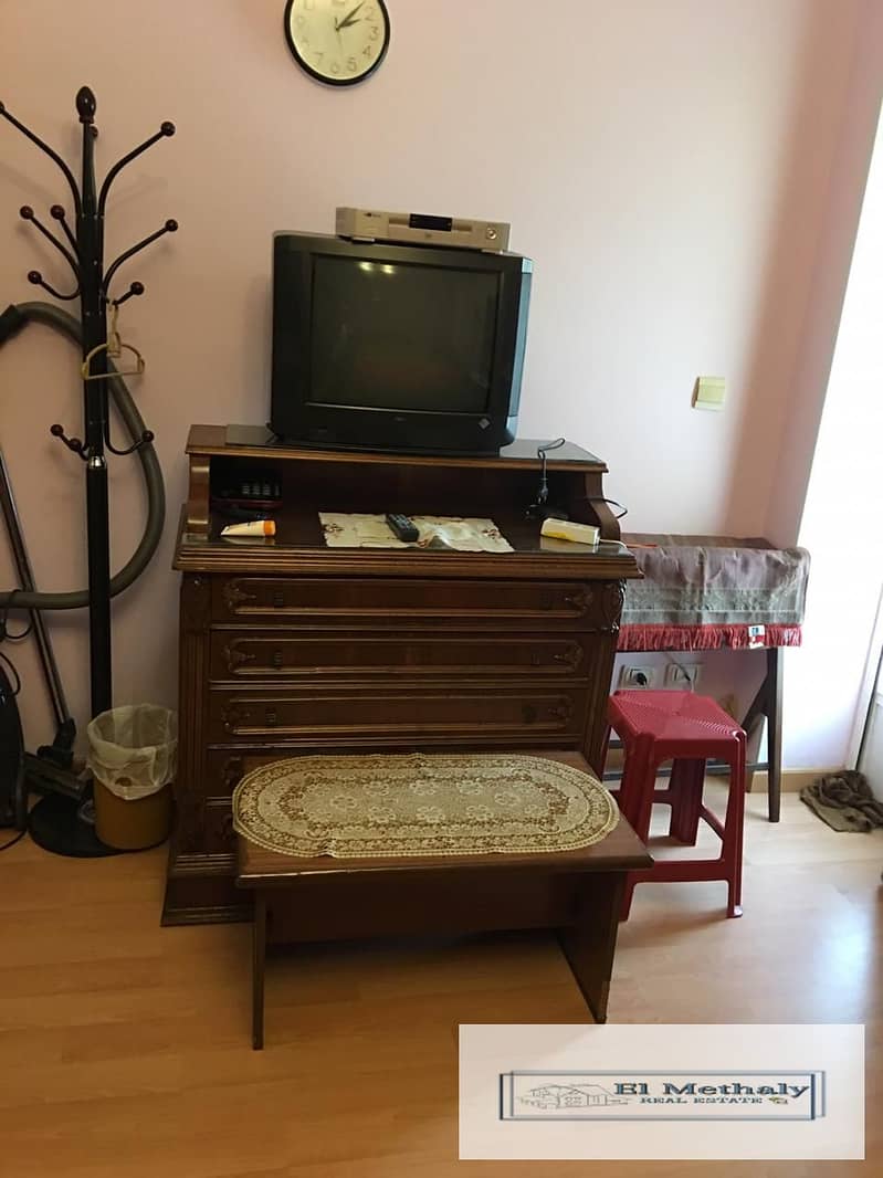 6 d3061428-a057-47ad-be6d-0aa11dfec1fe. jpg