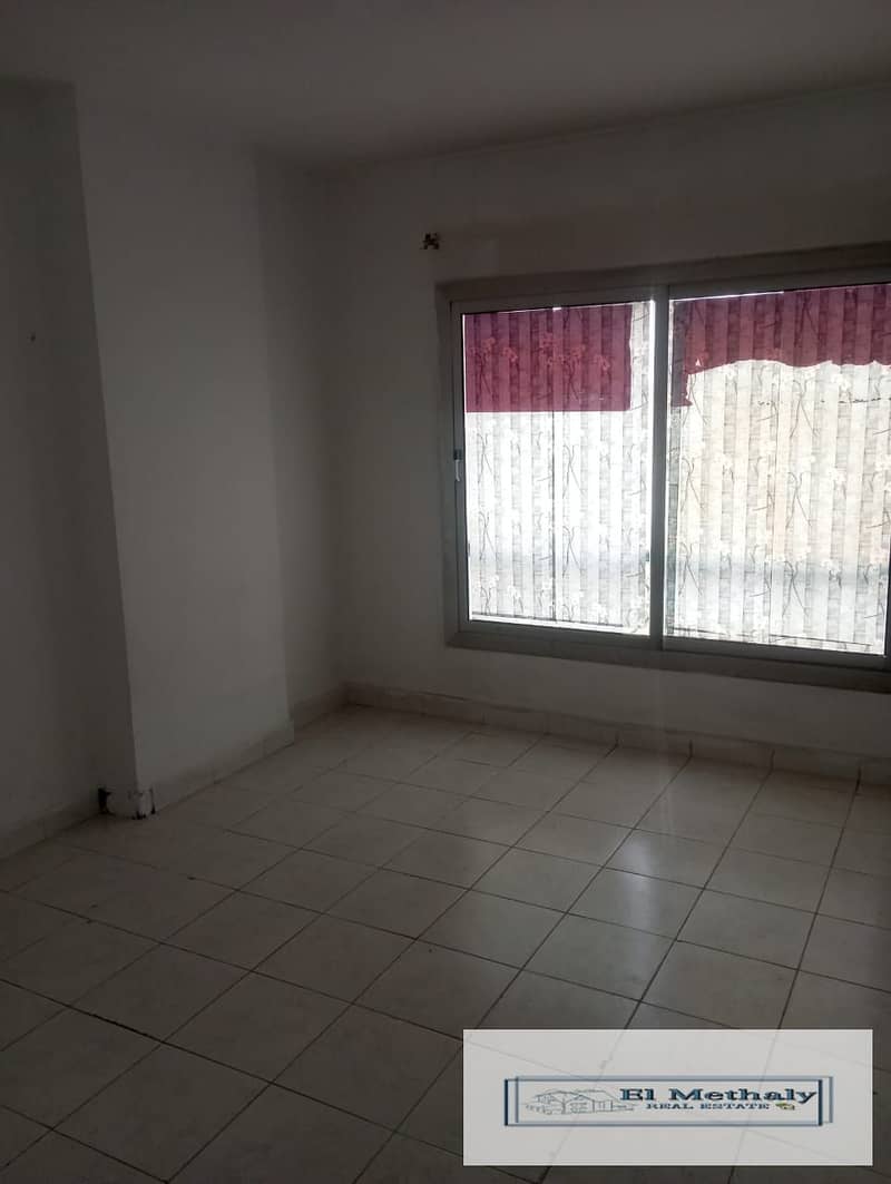 4 2c01c534-e229-4f58-9284-5c21aa74e323. jpg