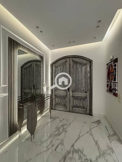 5 Bedroom Villa for Sale in New Cairo, Cairo - 515501543_2844891542364714_1507930564367340000_n. jpg