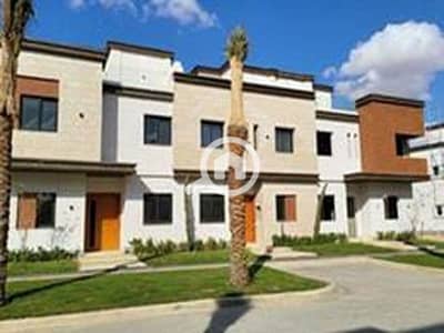 توين هاوس 4 غرف نوم للبيع في القاهرة الجديدة، القاهرة - 15d143a0-c140-43cc-8b90-4e452a480853. jpg