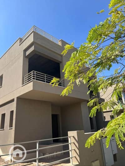 4 Bedroom Villa for Sale in New Cairo, Cairo - f756eec4-b1aa-4212-95ac-33244c77fad9. jpg
