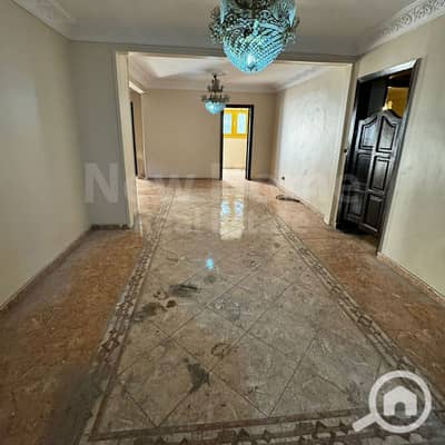 شقة 3 غرف نوم للايجار في سان ستيفانو، الإسكندرية - 5. jpg