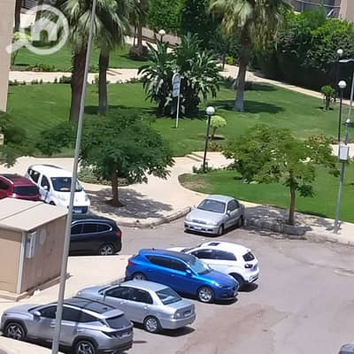 شقة 3 غرف نوم للايجار في القاهرة الجديدة، القاهرة - 162 م للايجار بالرحاب بحرى قريبة من المسجد و الخدمات