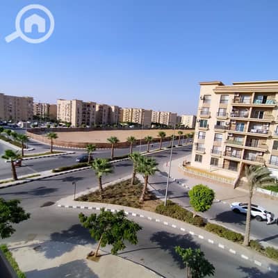 فلیٹ 2 غرفة نوم للبيع في القاهرة الجديدة، القاهرة - 89 م تمليك بالرحاب على الحزام الأخضر موقع و سعر مميز