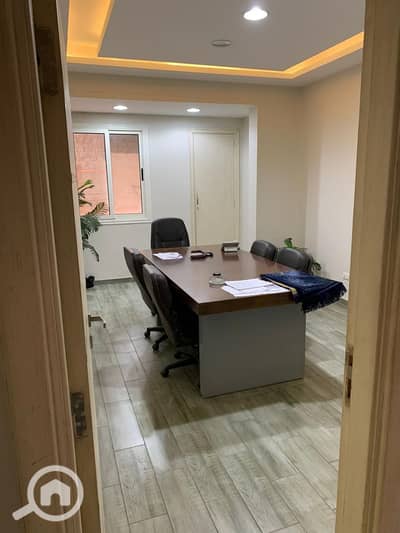 مکتب  للايجار في رشدي، الإسكندرية - مقر ادارى للايجار (( رشدى )) شارع ابوقير مباشر