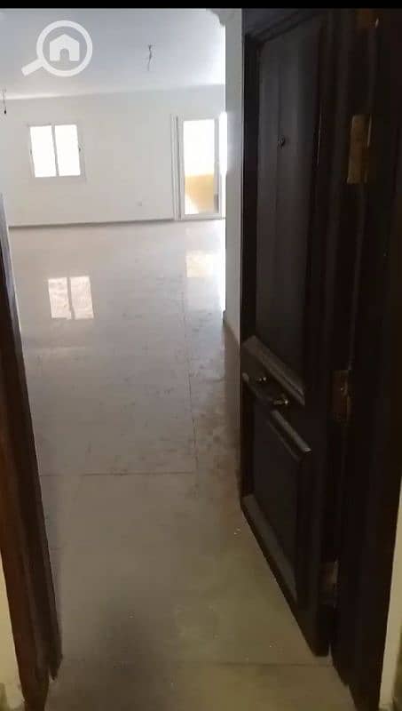 مقر مرخص إداري للإيجار بسيدى جابر شارع ابوقير مباشرة