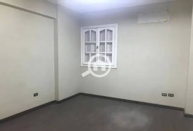 مقر إداري ٢٢٠م للايجار بسيدى جابر خطوات من شارع ابوقير مقر إداري ٢٢٠م للايجار بسيدى جابر خطوات من شارع ابوقير