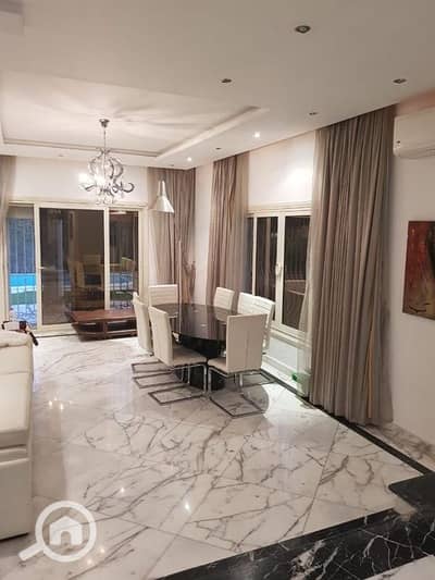 4 Bedroom Villa for Sale in New Cairo, Cairo - فيلا فاخره للبيع في جولدن هايتس القاهره الجديده